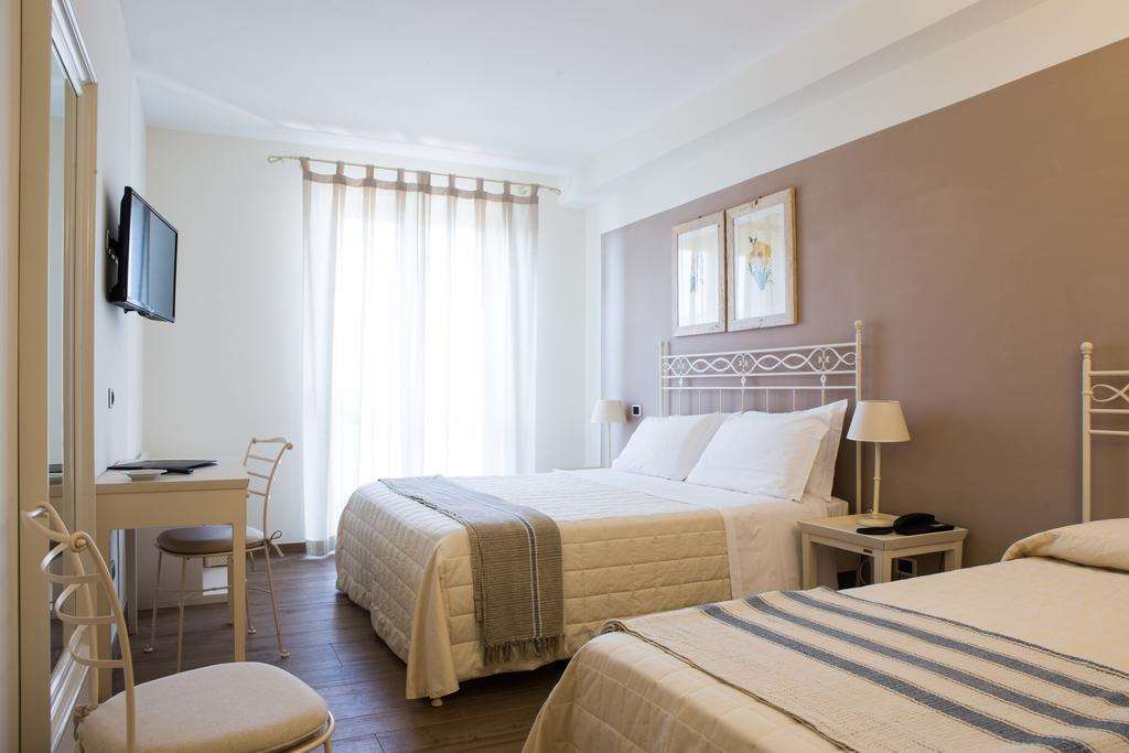 Hotel Giardino Suites And Spa - Нумана Стая снимка