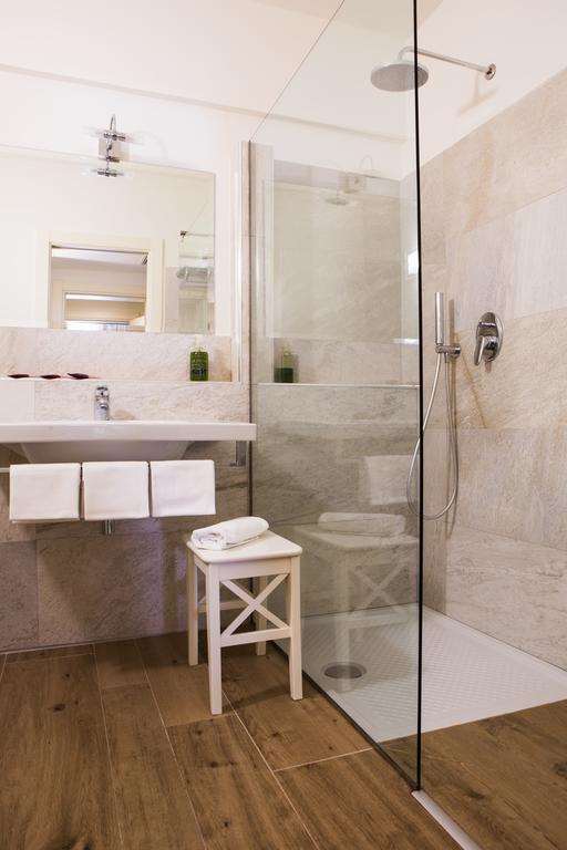 Hotel Giardino Suites And Spa - Нумана Стая снимка