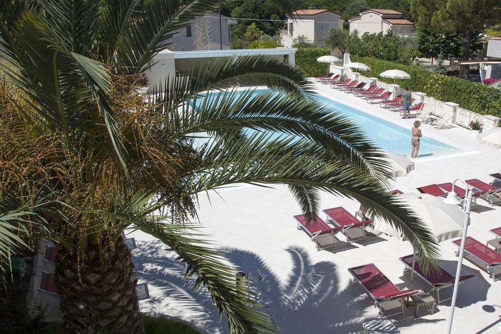 Hotel Giardino Suites And Spa - Нумана Съоръжения снимка